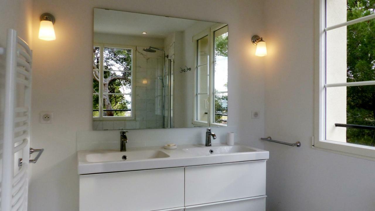 La Bergerie Neuve Bed & Breakfast Sete Bagian luar foto